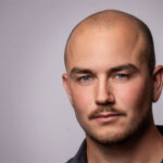 Författarfoto: Filip Landell, Splittrad skymning