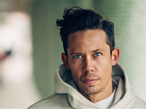 Författarfoto: Pascal Engman, Kriget